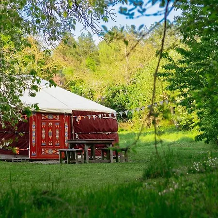 Moonyurt Lodge Gannat